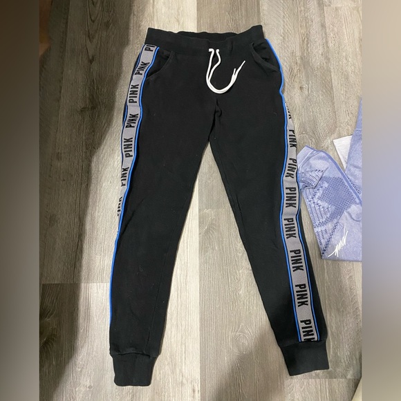 PINK Petite Legging Bundle with Bonus Sweatpants - Picture 8 of 12